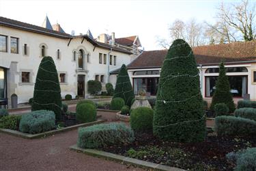 Chateau d’ Adomenil Hotel in Luneville