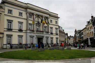 Aalst City Hall (Stadhuis)