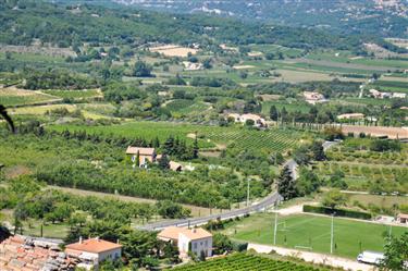 Bonnieux Church & the Luberon Provence