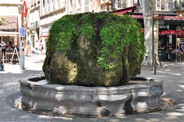 Fontaine d’eau Chaude