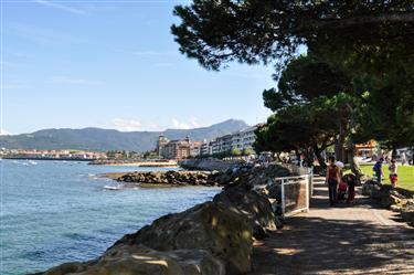 Hondarribia Promenade