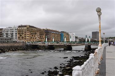 La Zurriola Bridge