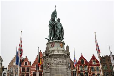 Monument Jan Breydel and Pieter de Coninck