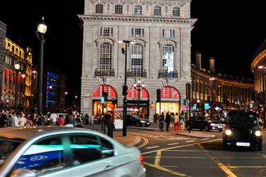 Piccadilly Circus