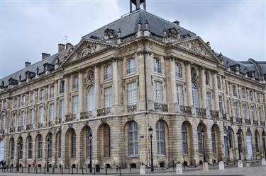 Place de la Bourse (Place Royale)