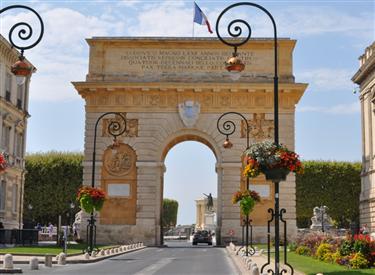 Porte du Peyrou