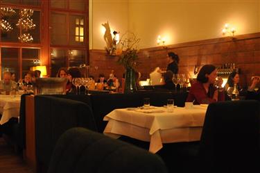 PAULY SAAL RESTAURANT BERLIN